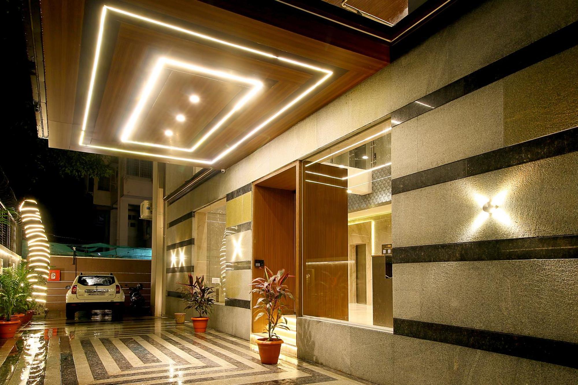 Mumbai House Luxury Apartments Santacruz East, มุมไบ ภายนอก รูปภาพ