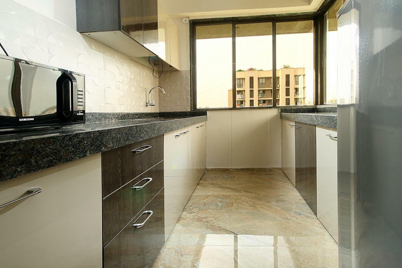 Mumbai House Luxury Apartments Santacruz East, มุมไบ ภายนอก รูปภาพ